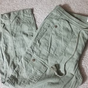 NWOT Women's Sonoma Cargo Capris